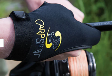 DEDIL CASTING GLOVE CARPSPIRIT