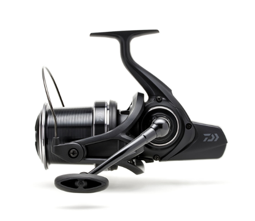 Carrete Daiwa 23 Emblem 45 SCW QD